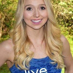 Meet your Posher, Roni-elizabeth